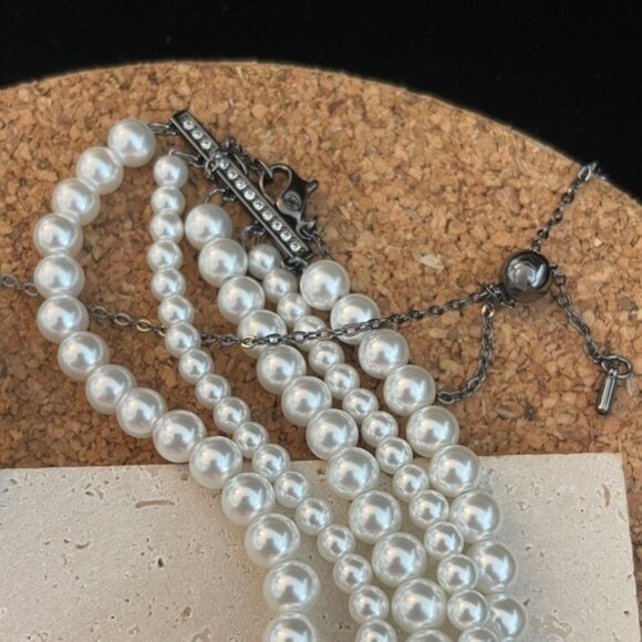 Swarovski Silver and Blue Pearl Necklace - Picture 3 of 9